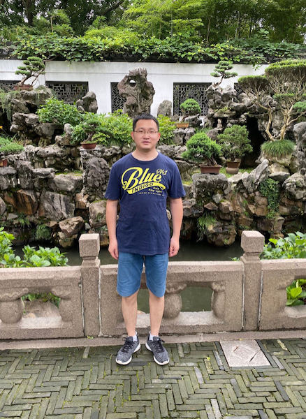 翁同峰生活照