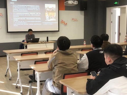 李吉明副教授讲座图片2